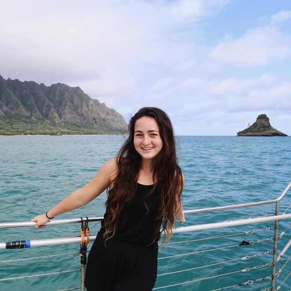 Meet your Posher, Ashley - Picture 1 of 1